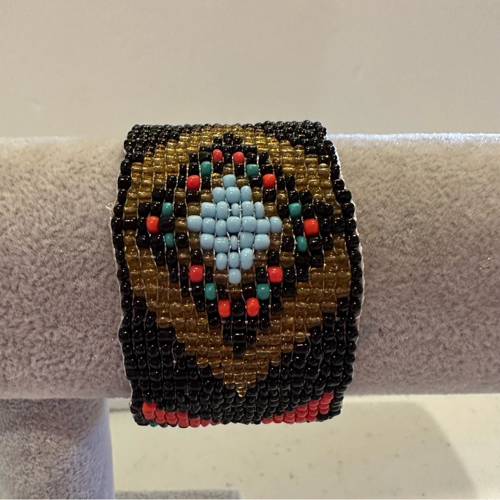 Native American style loom woven wide seed bead Bracelet- Artisan handmade